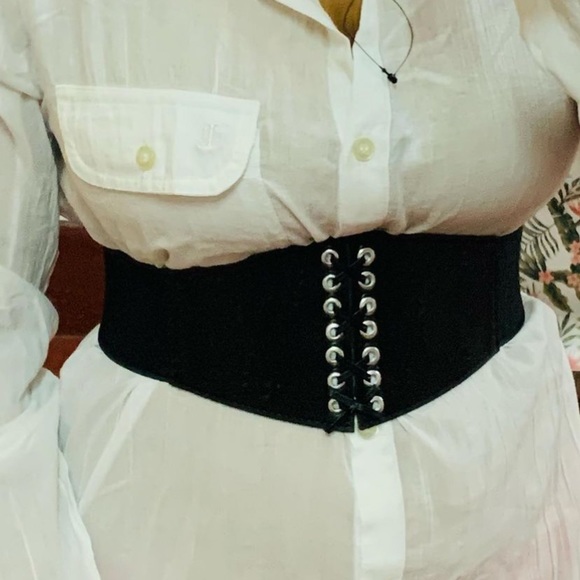 Corset Belt - Picture 5 of 8